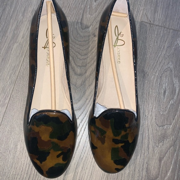 Joan and David |Patent Leather|Women's Flat|Size 9 - Picture 3 of 6